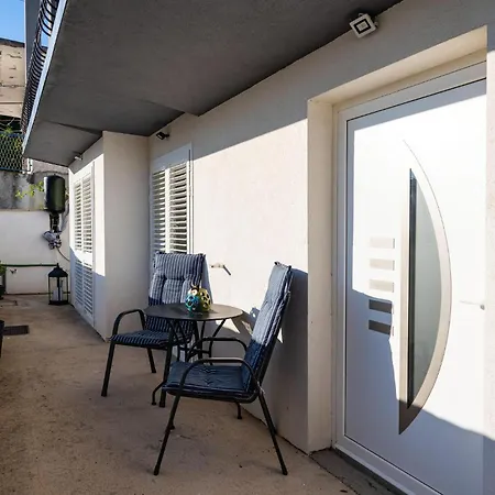 Lejlighed Apartment Rovanjska *