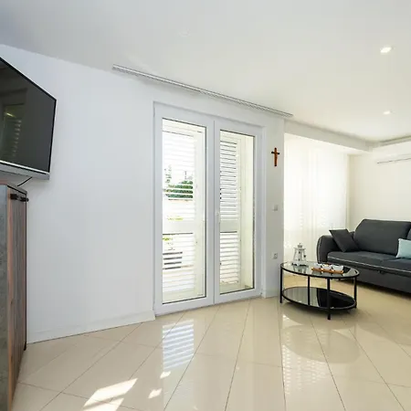 Apartment Rovanjska Lejlighed *