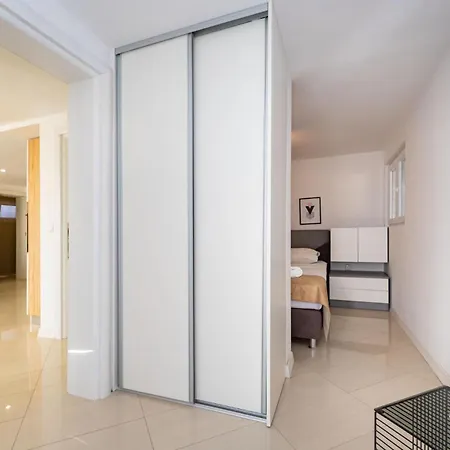 Lägenhet Apartment Rovanjska *