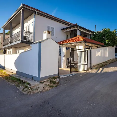 Apartment Rovanjska *